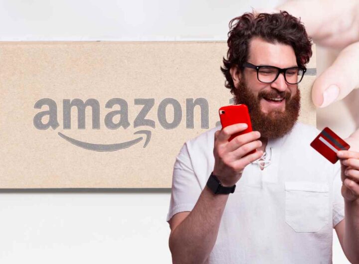 Amazon anticipa il Natale: svendita totale