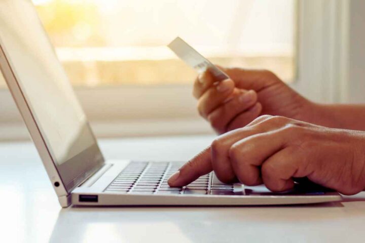 Allarme della Polizia Postale: c'è una nuova truffa