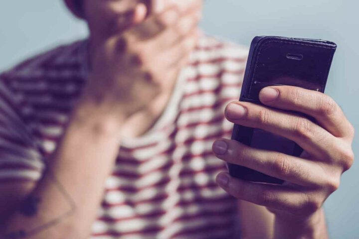 App spia sul cellulare: quando possono diventare un pericolo