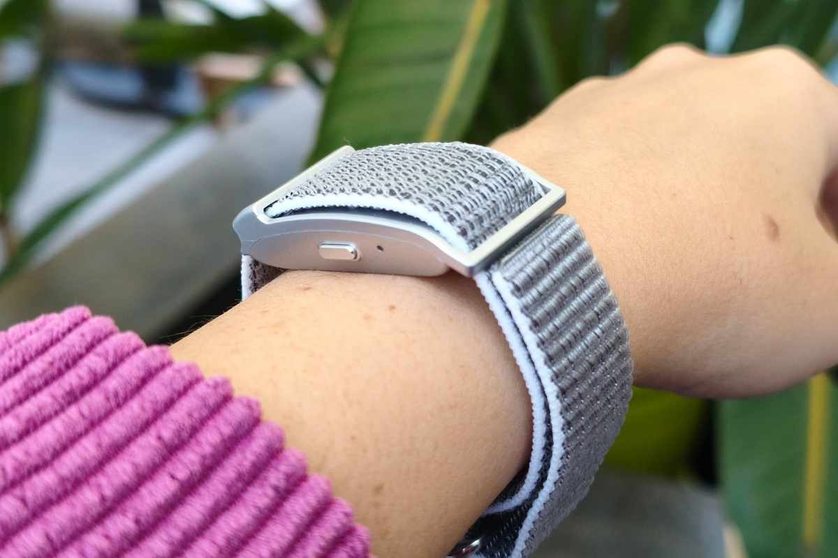 pulsante attivazione onair smart band