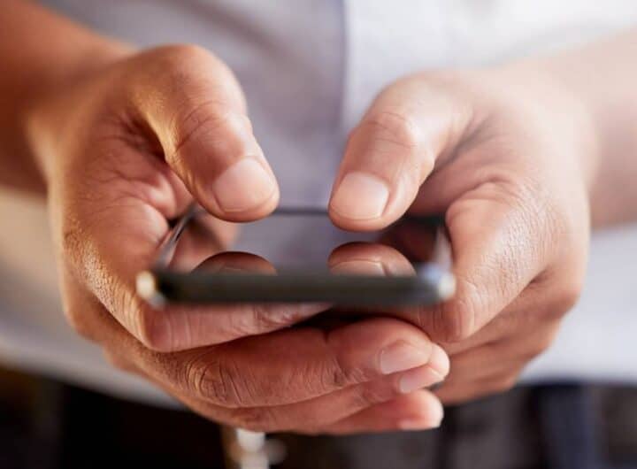 scrivere con intelligenza artificiale