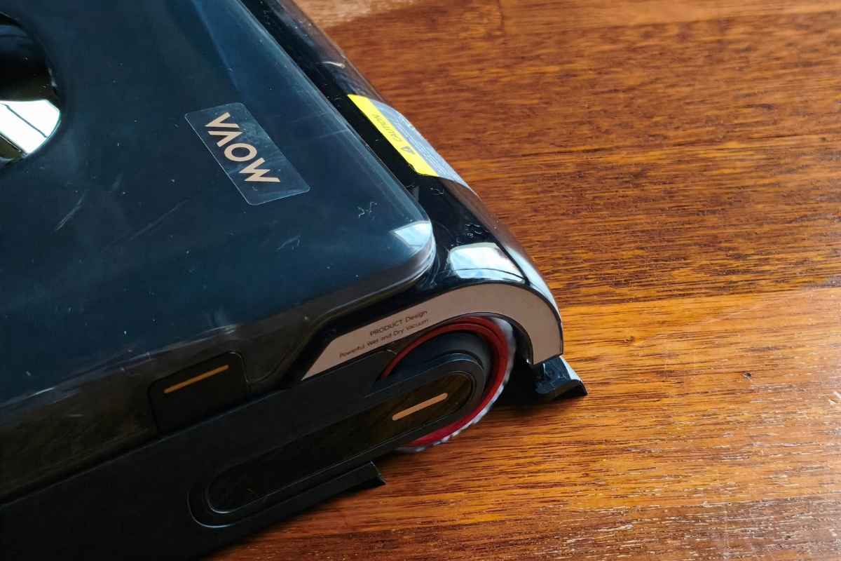 tecnologia EdgeCoverage AI su lavapavimenti mova