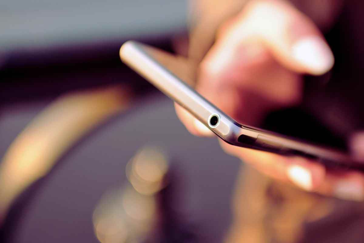 Addio smartphone, arrivano i primi dispositivi AI