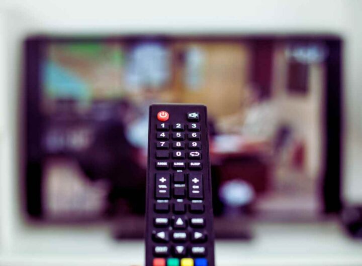 Smetti di pagare per film e telefilm dal mondo