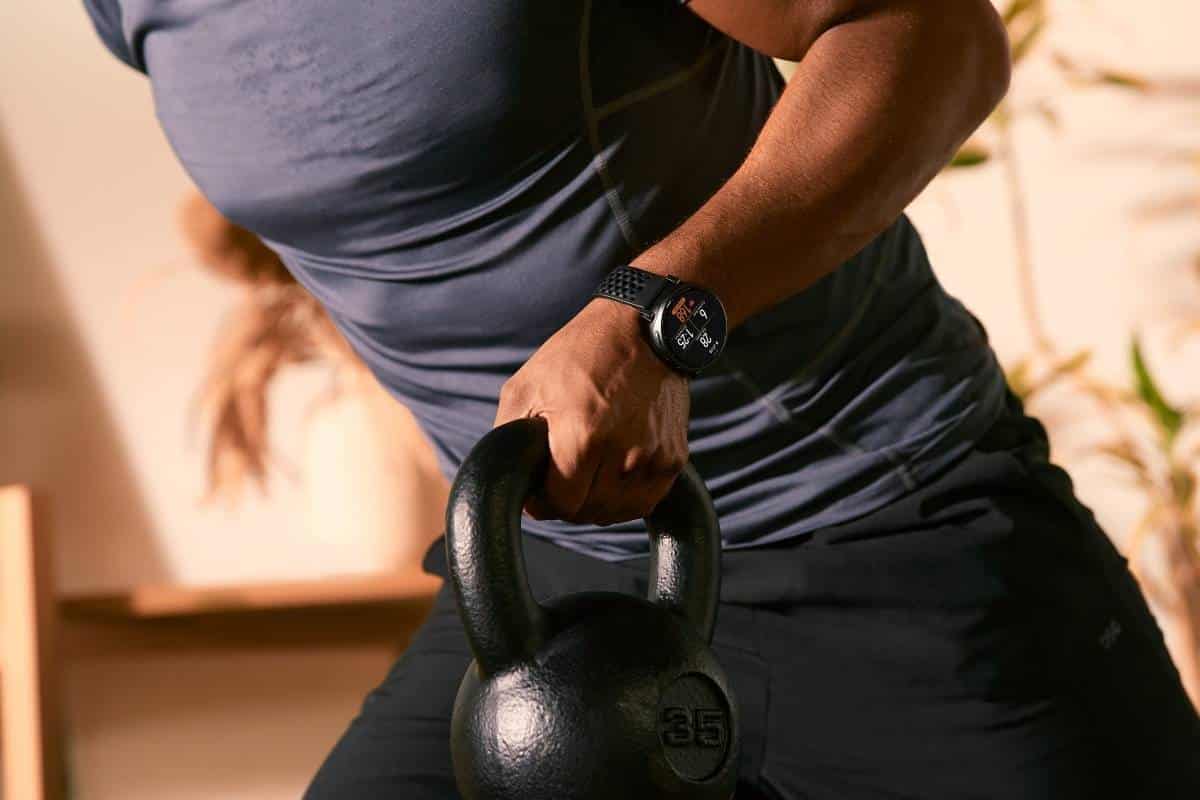 Amazfit Active Max: lo smartwatch pensato per iniziare (davvero) ad allenarsi