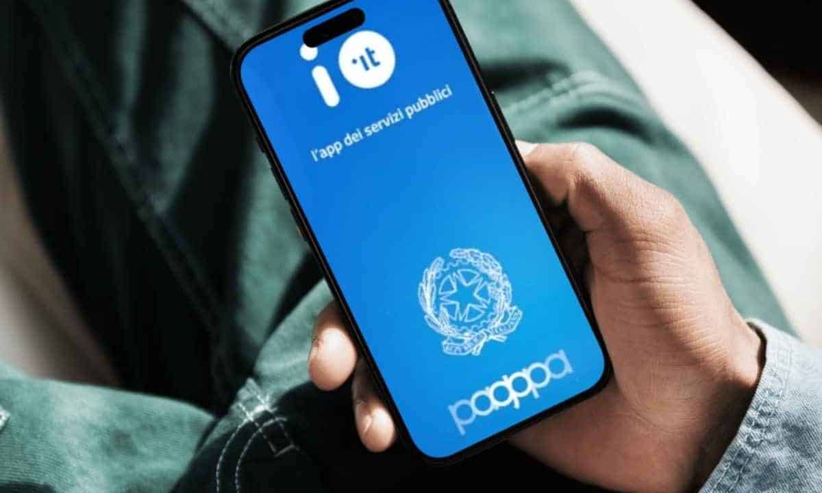 Altro che SPID la vera svolta è l'IT Wallet: addio file, burocrazia e problemi