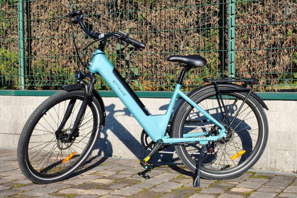 Bici elettrica commuting P275 SE
