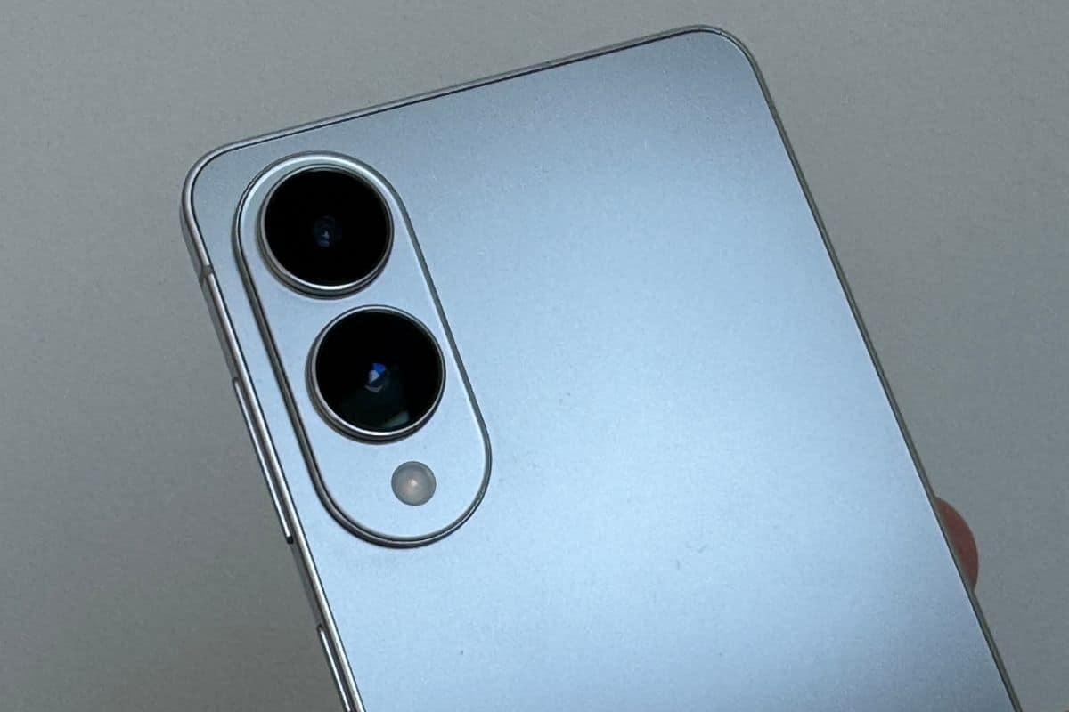 Samsung Galaxy S26 Edge non si farà? Il mercato non risponde bene