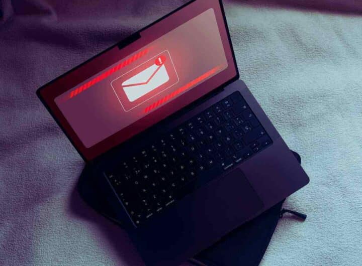 Mail Natale: non bisogna aprirla o si diffonde