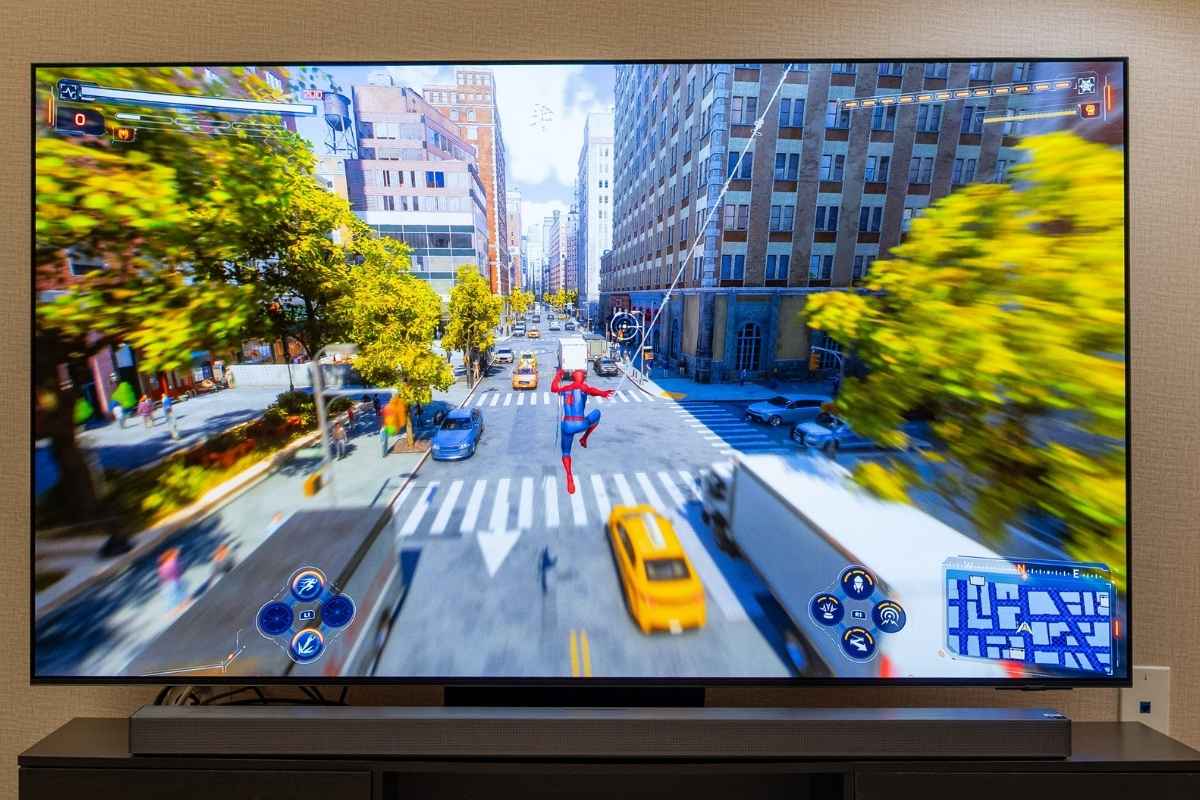 Recensione Samsung S95F: Il nuovo re dei QD-OLED che sfida la luce (e vince)