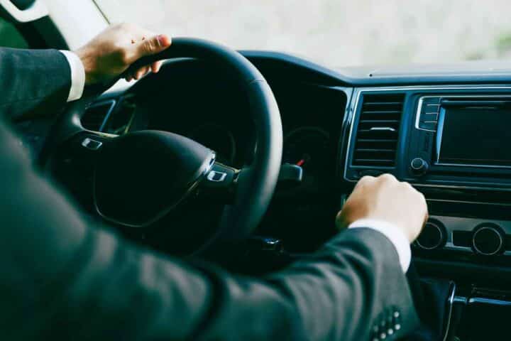 Chiusura automatica dell'auto