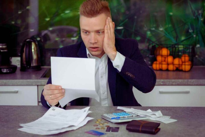 Leggi questo dettaglio o dovrai pagare per forza