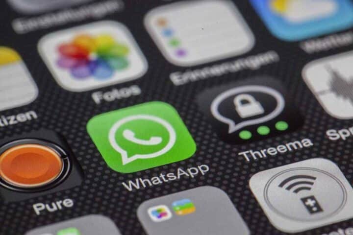 Whatsapp nuova opzione che utilizza sempre l'AI