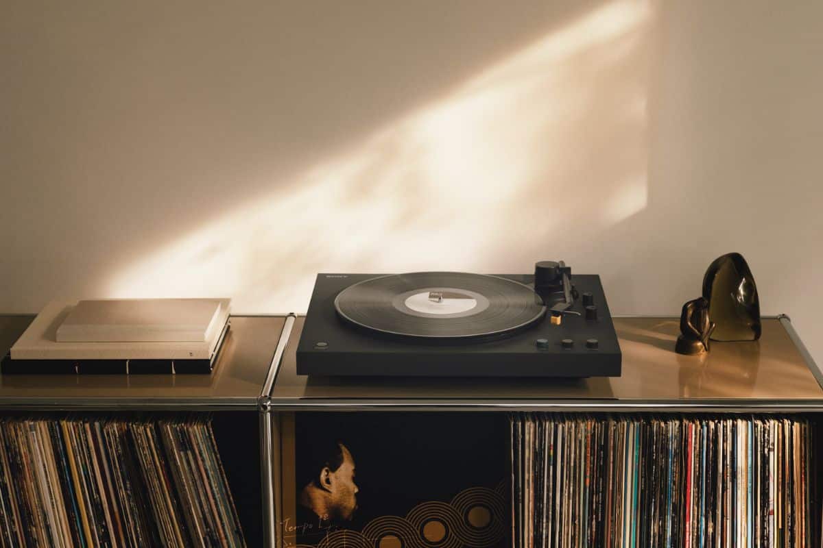 Sony amplia la gamma di giradischi: arrivano PS-LX3BT e PS-LX5BT
