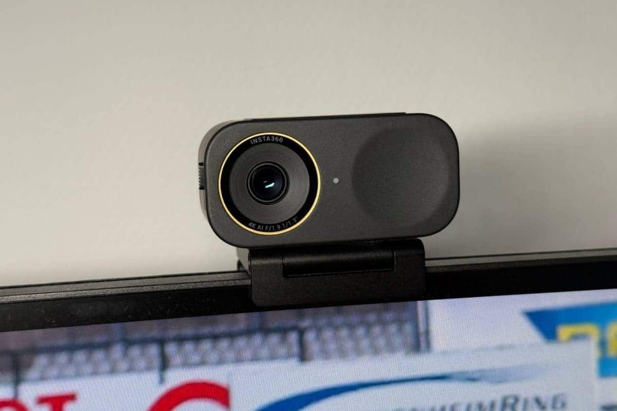 Recensione Insta360 Link 2 Pro e Link 2C Pro: Le webcam definitive per sembrare dei professionisti