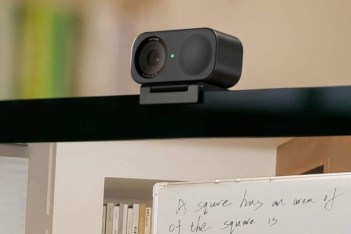 Recensione Insta360 Link 2 Pro e Link 2C Pro: Le webcam definitive per sembrare dei professionisti