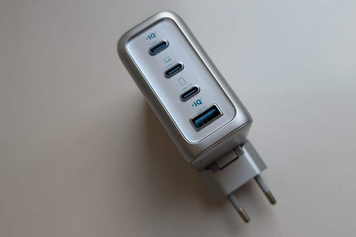 Anker Charger 140W 4 porte