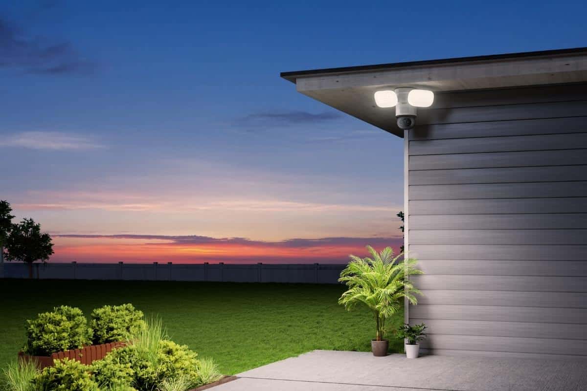 Reolink Trackflex Floodlight