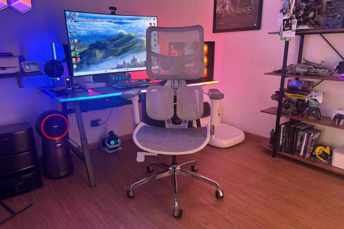 Recensione Sihoo Doro S100: Design futuristico e supporto lombare attivo, ma è davvero la "killer app" degli uffici?