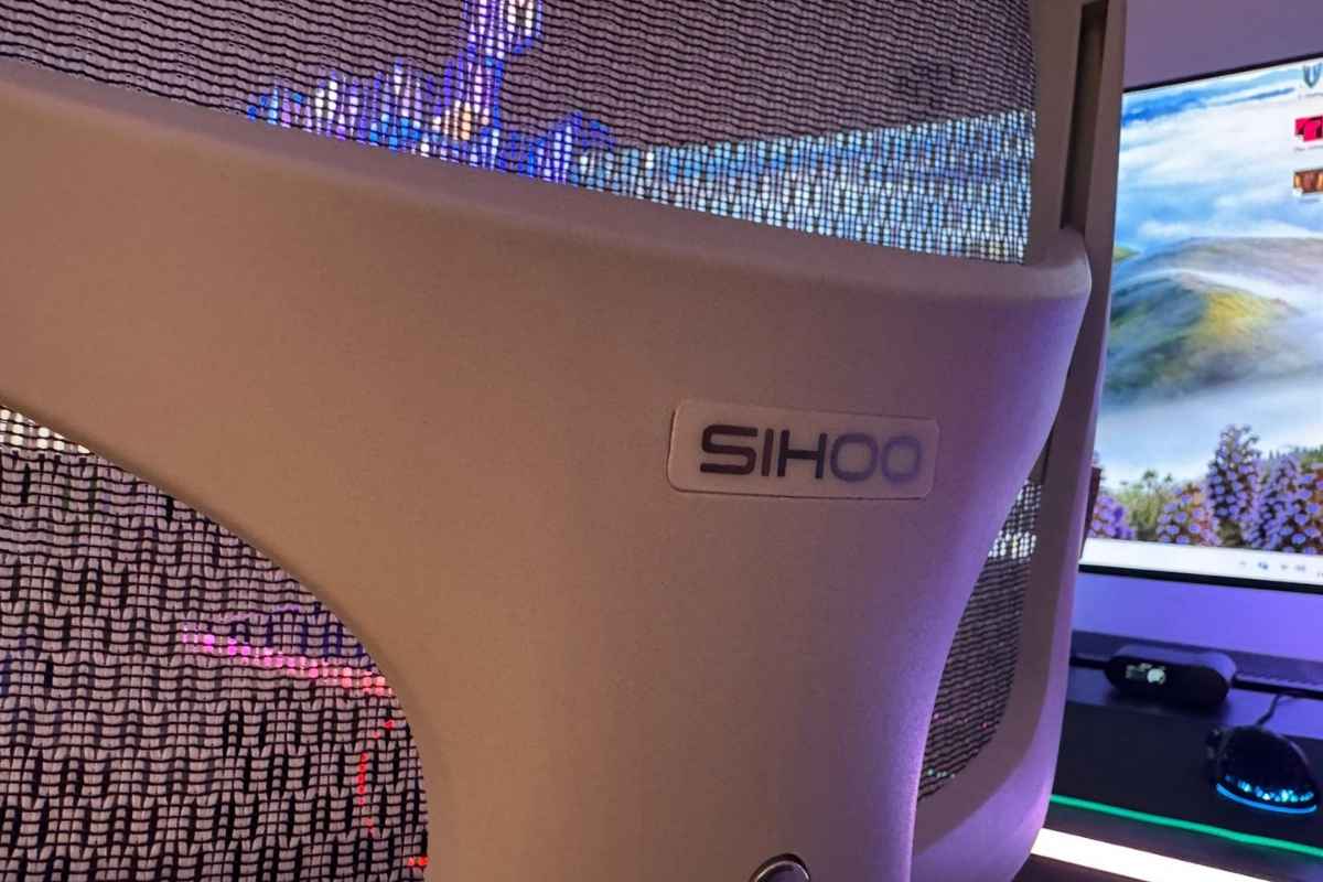 Recensione Sihoo Doro S100: Design futuristico e supporto lombare attivo, ma è davvero la "killer app" degli uffici?