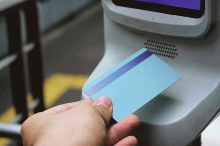 centinaia di euro scalati in pochi secondi così