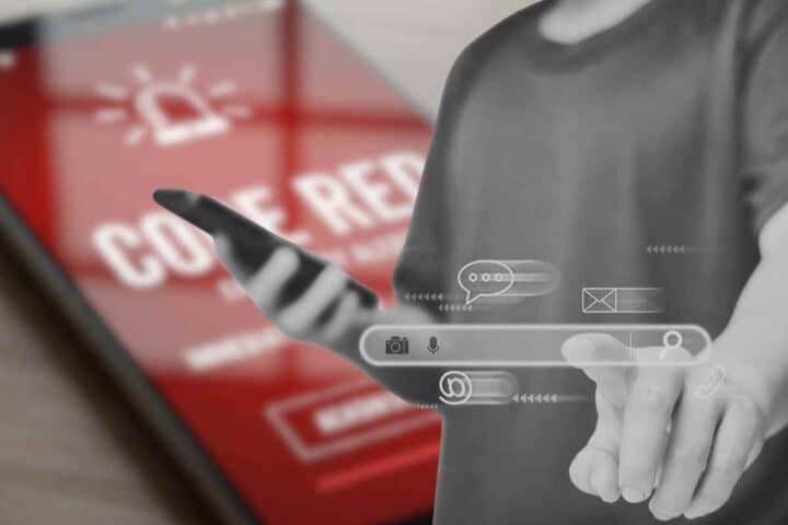 Smartphone Android in codice rosso, scopri così se anche il tuo telefono è dentro: puoi ancora salvarti