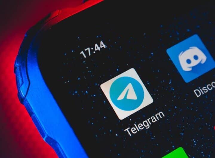 Discord Telegram login