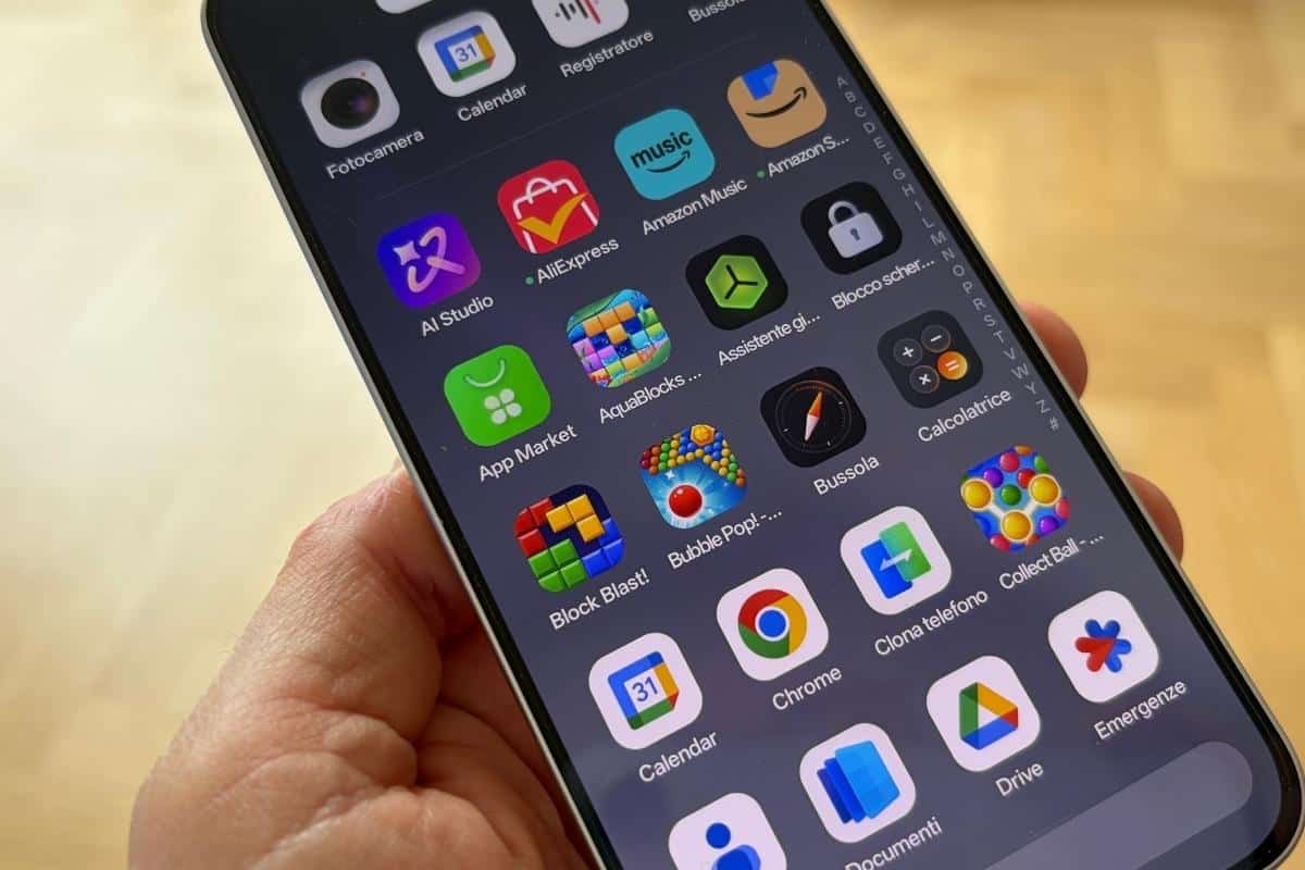 Alcune delle applicazioni di OPPO Reno15