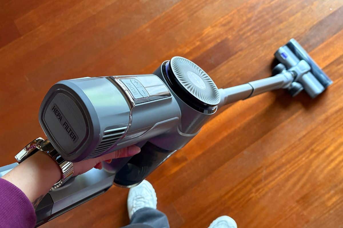 Narwal V40 Station scopa senza filo recensione aspirapolvere