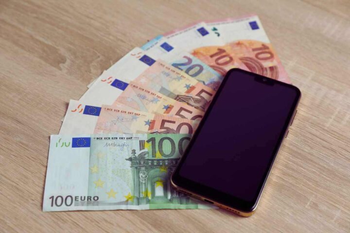 Se hai questo smartphone ti spetta un risarcimento