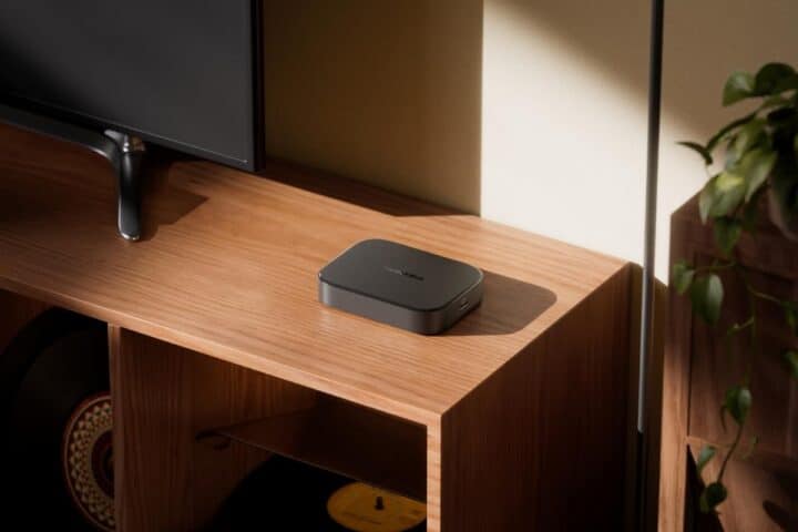 SwitchBot AI Hub: la domotica del futuro è locale, intelligente e parla con te via WhatsApp