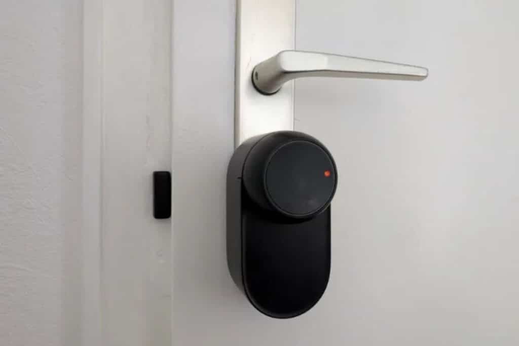 Recensione SwitchBot Lock Ultra e Keypad Vision: il sistema che ti apre la porta col sorriso