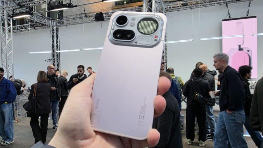 Nothing Phone (4a) Pro