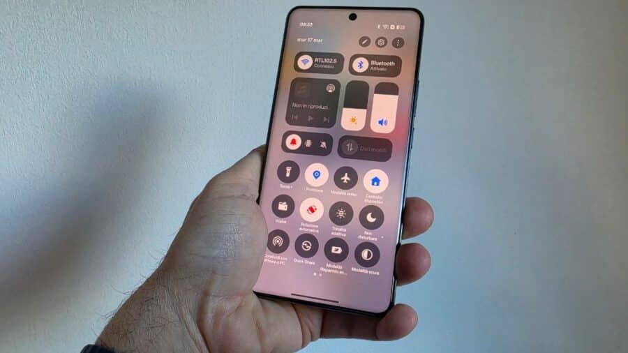 realme 16 Pro+ pannello di controllo rapido su realme UI 7 Android 16