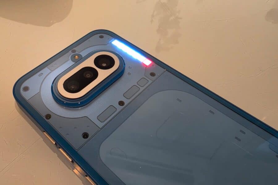 La Glyph Bar di Nothing Phone 4a