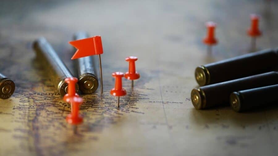 Puntine su mappa e munizioni