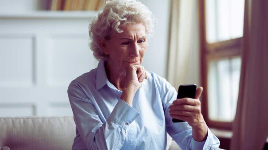 Persona preoccupata 05032026 Mistergadget.tech