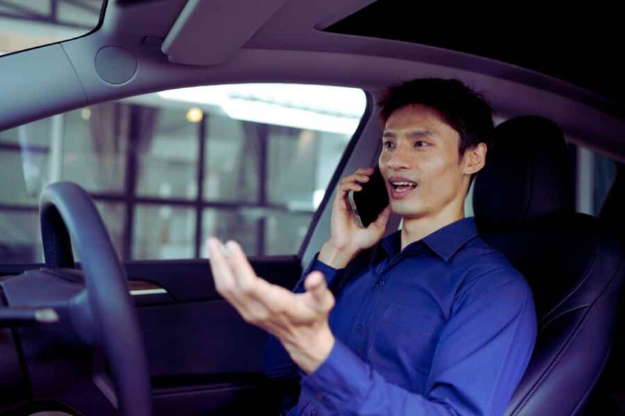 Uomo nervoso 04032026 Mistergadget.tech