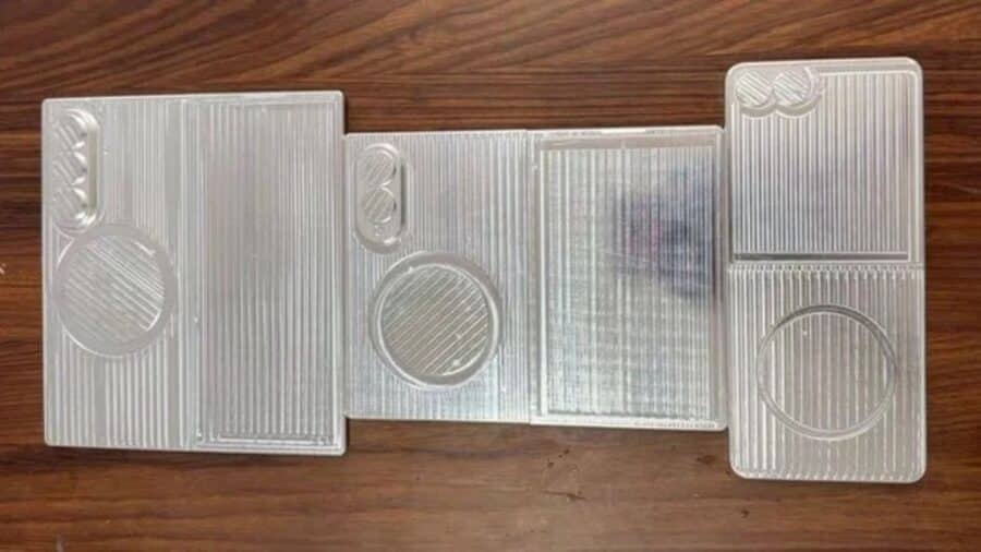 Samsung Galaxy Z Fold 8 Wide, ecco i dummy