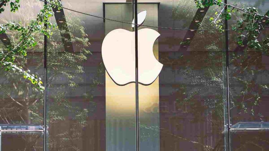 Apple l'annuncio dell'uscita dell'iPhone pieghevole Mistergadget.tech.it (1)