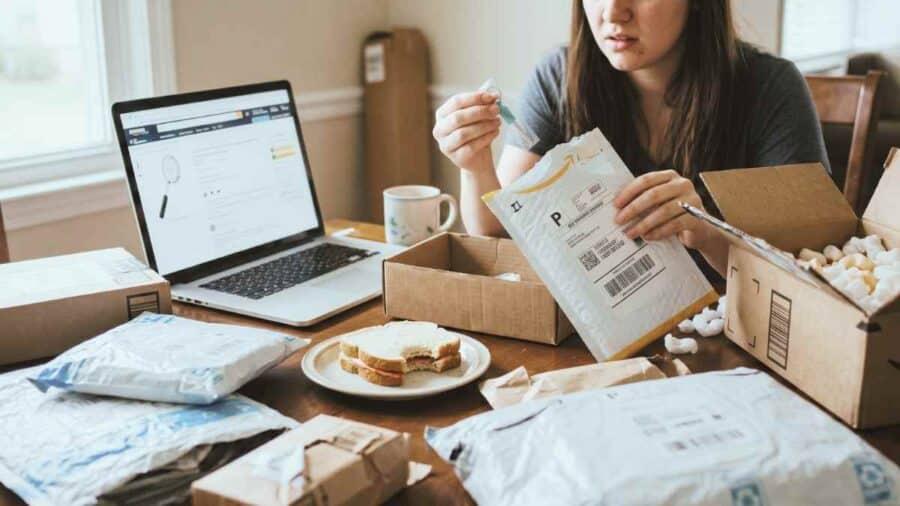 Persona pacchi 25042026 Mistergadget.tech