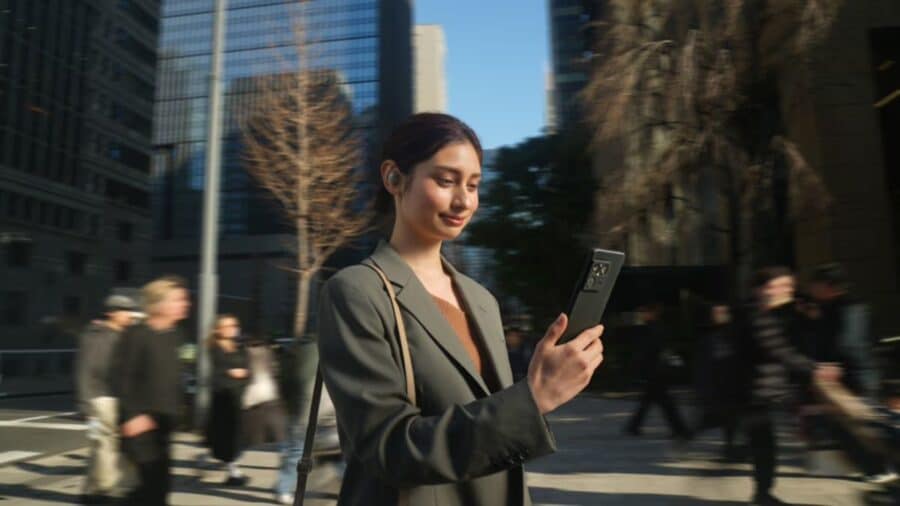 Sony Xperia VIII è ufficiale