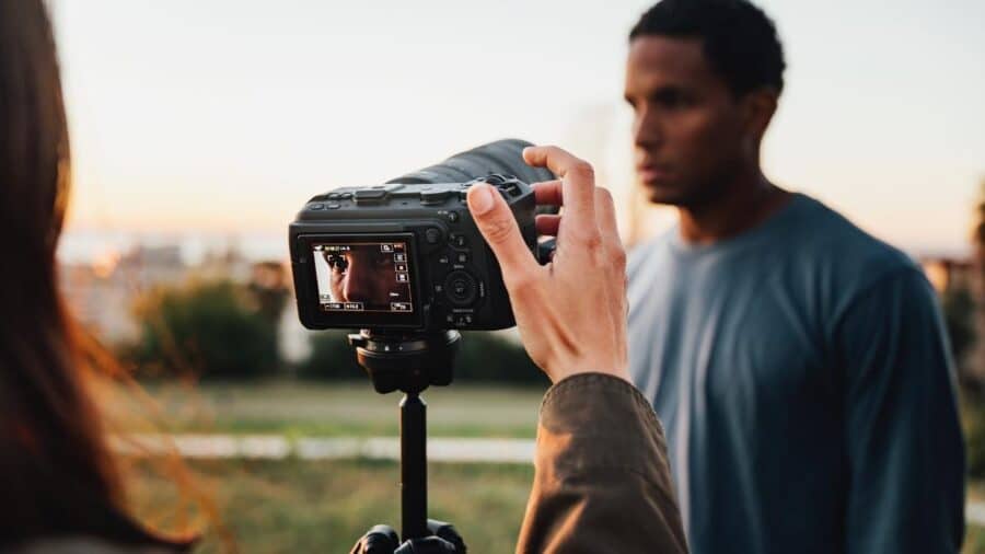 Canon EOS R6 V per i creator