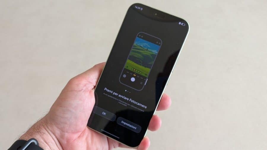 Schermata tutorial del tasto AI Camera Button di Honor 600 Lite con istruzioni per avvio rapido fotocamera