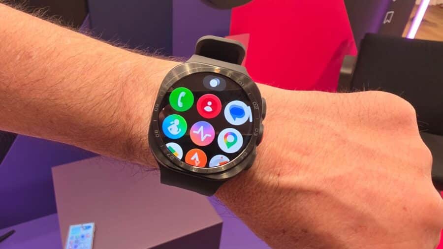 Samsung Galaxy Watch Ultra 2 pensato per gli sport estremi