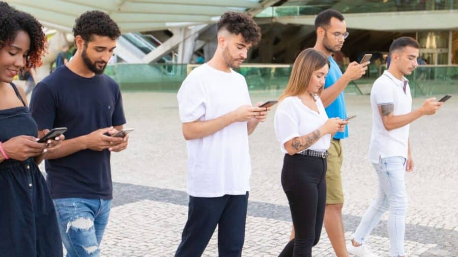 Internet ci rende più stressati? Ecco cosa dice un nuovo studio tedesco