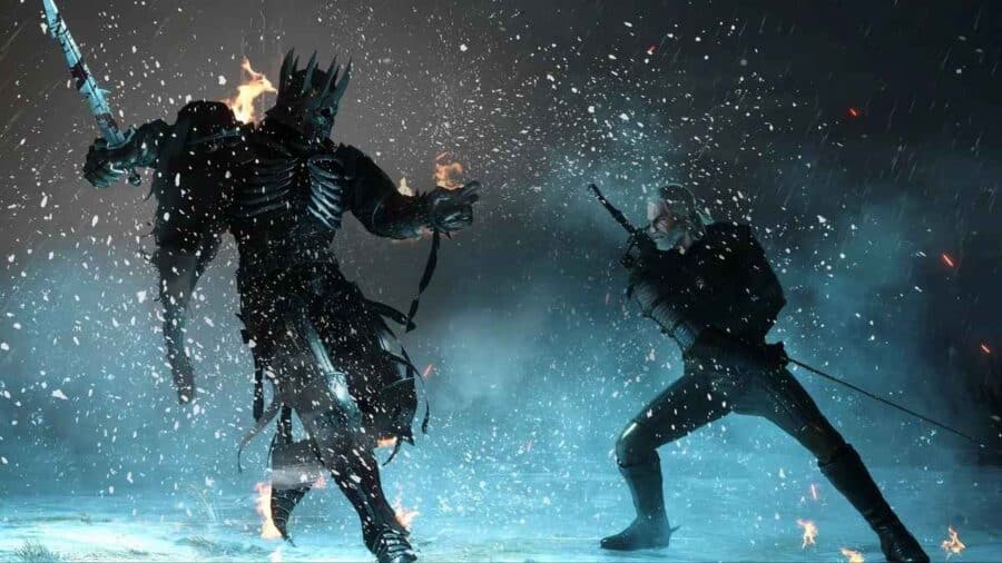 Duello notturno tra Geralt di Rivia ed Eredin, il Re della Caccia Selvaggia, tra scintille di fuoco e fiocchi di neve sollevati dal gelo.