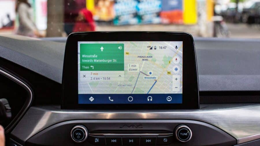 Android Auto, come usare le app non supportate ufficialmente da Google