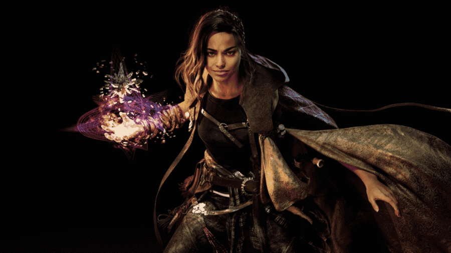 Frey Holland, protagonista di Forspoken, con mantello e bracciale d'oro mentre genera una spirale di magia viola ed energia geometrica dal palmo della mano su sfondo nero.