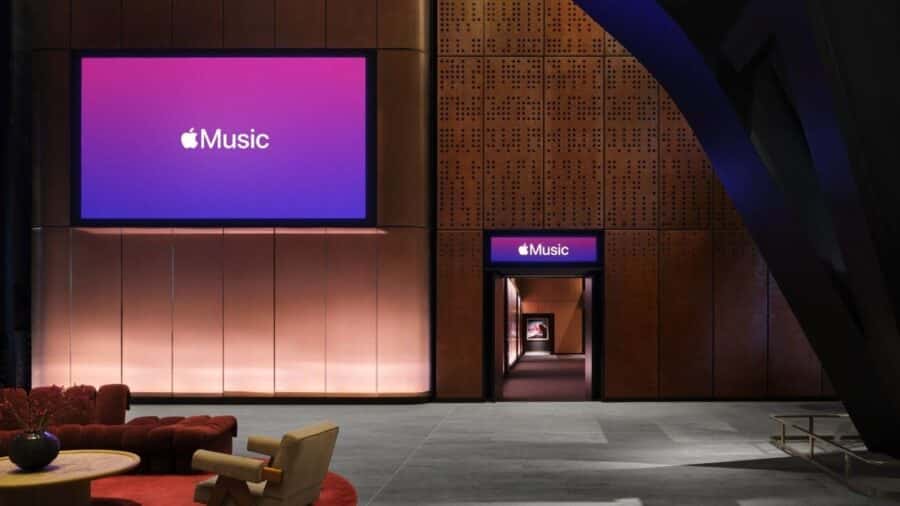 MisterGadget.Tech Apple Music Hall